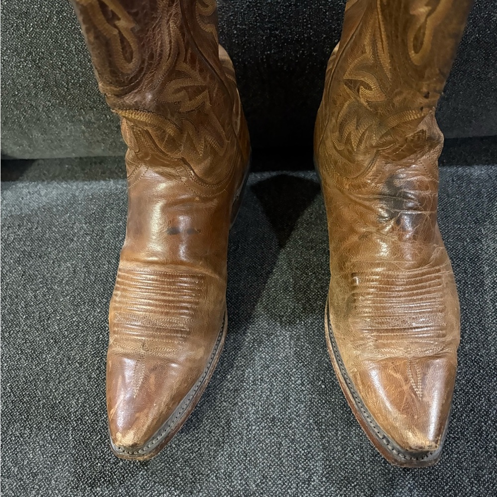 Lucchese Brown Western Boots with Detailed Stitching